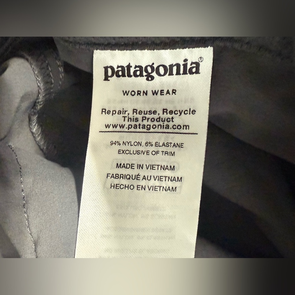 Patagonia Worn Wear Hiking Pants
Forge Grey - Picture 7 of 11